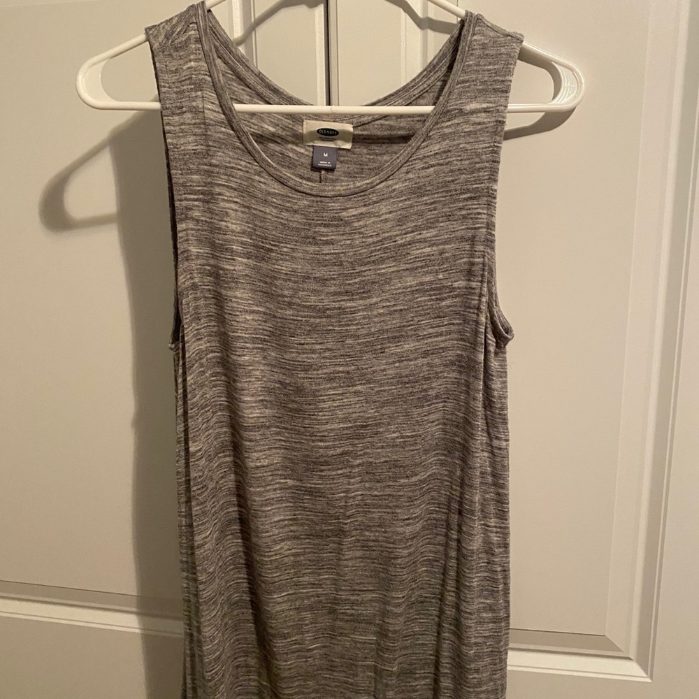 Grey tank top